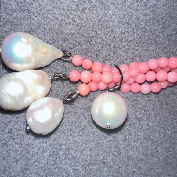 Pink coral and pearl rope necklace by Colleen Lopez - Picture 2 of 6